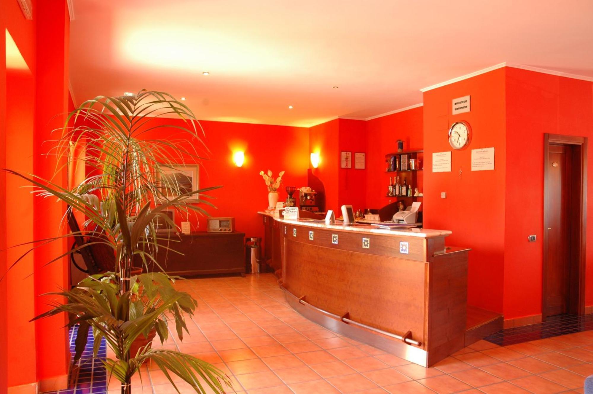 Hotel Locanda Dei Trecento Сапри Екстериор снимка