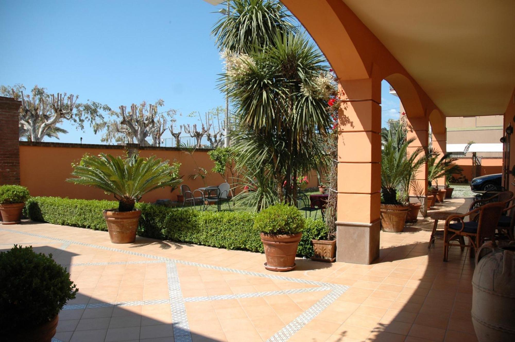 Hotel Locanda Dei Trecento Сапри Екстериор снимка